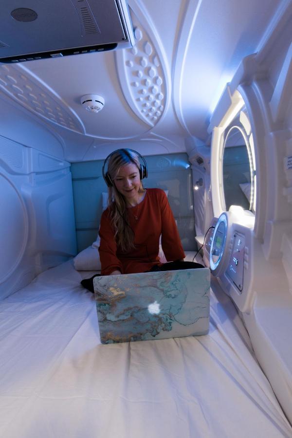 Capsule Hostels ทาลลินน์ ภายนอก รูปภาพ