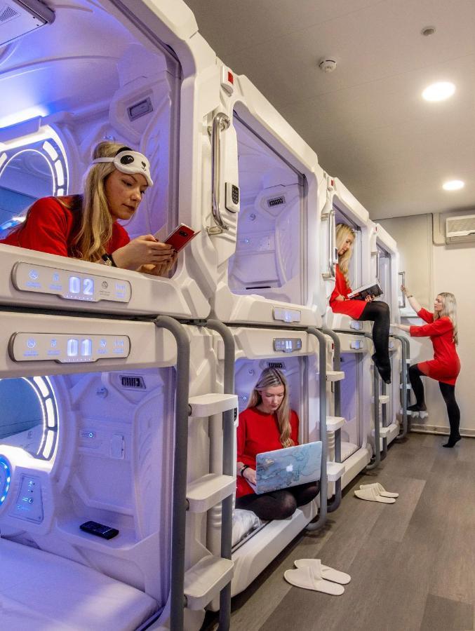 Capsule Hostels ทาลลินน์ ภายนอก รูปภาพ