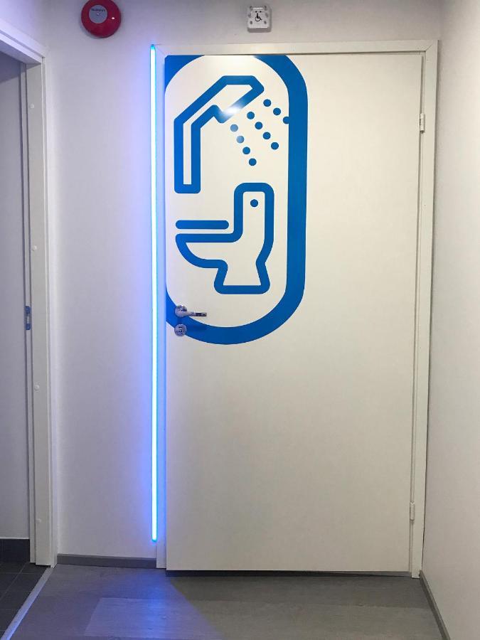 Capsule Hostels ทาลลินน์ ภายนอก รูปภาพ